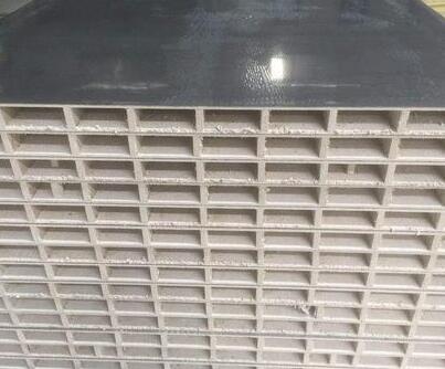硫氧镁净化板的性能优点？请看襄阳远大彩钢厂家的介绍
