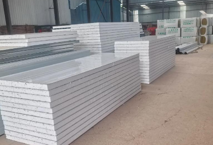 彩钢板材质解析 多功能适配 解锁多场景应用新可能